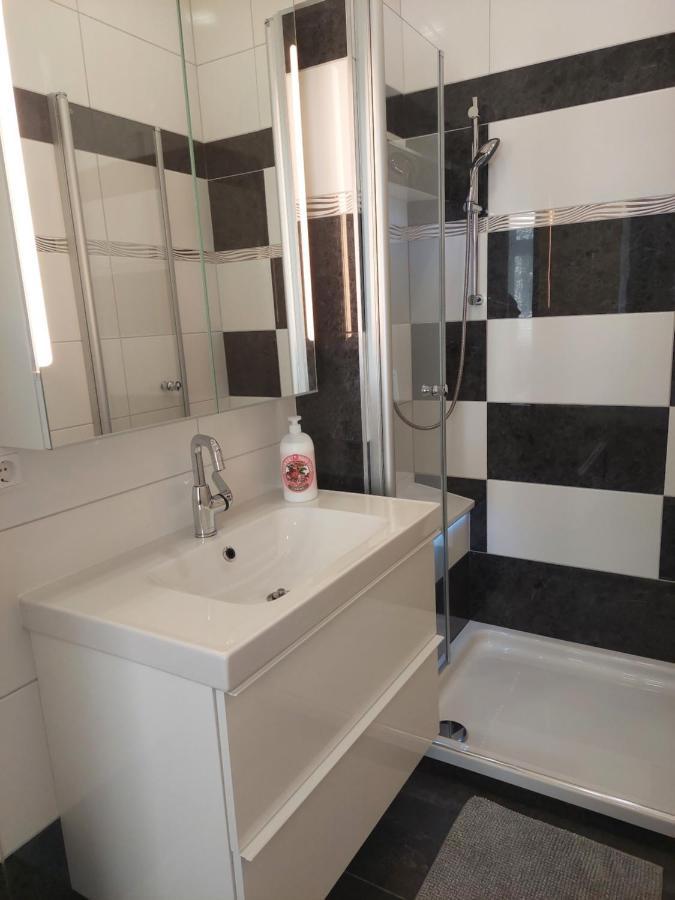 Gerald'S Apartment 19 Виена Екстериор снимка